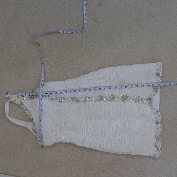 Hannah S Ladies‎ Beautiful White Beaded One Shoulder Strap Ruched Dress Size 6 - Picture 5 of 7